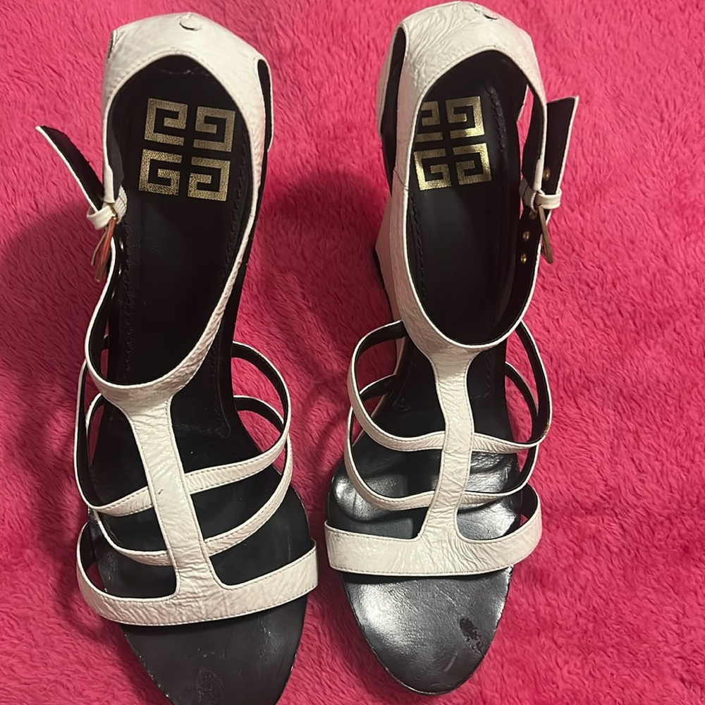 Givenchy Sandals White